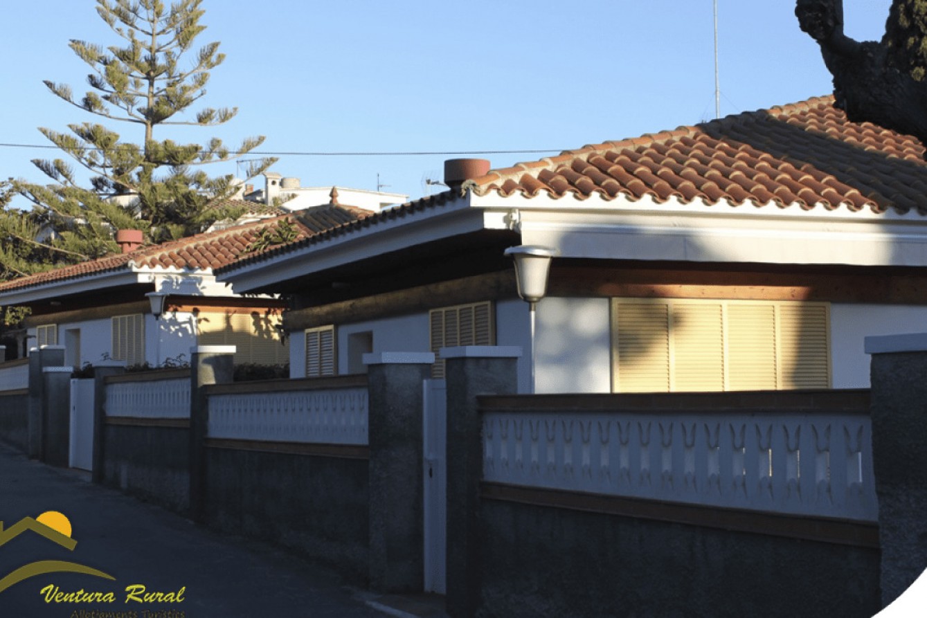 Casa Ginesta en Sant Carles de la Rapita Casa Ginesta en Sant Carles de la Rapita